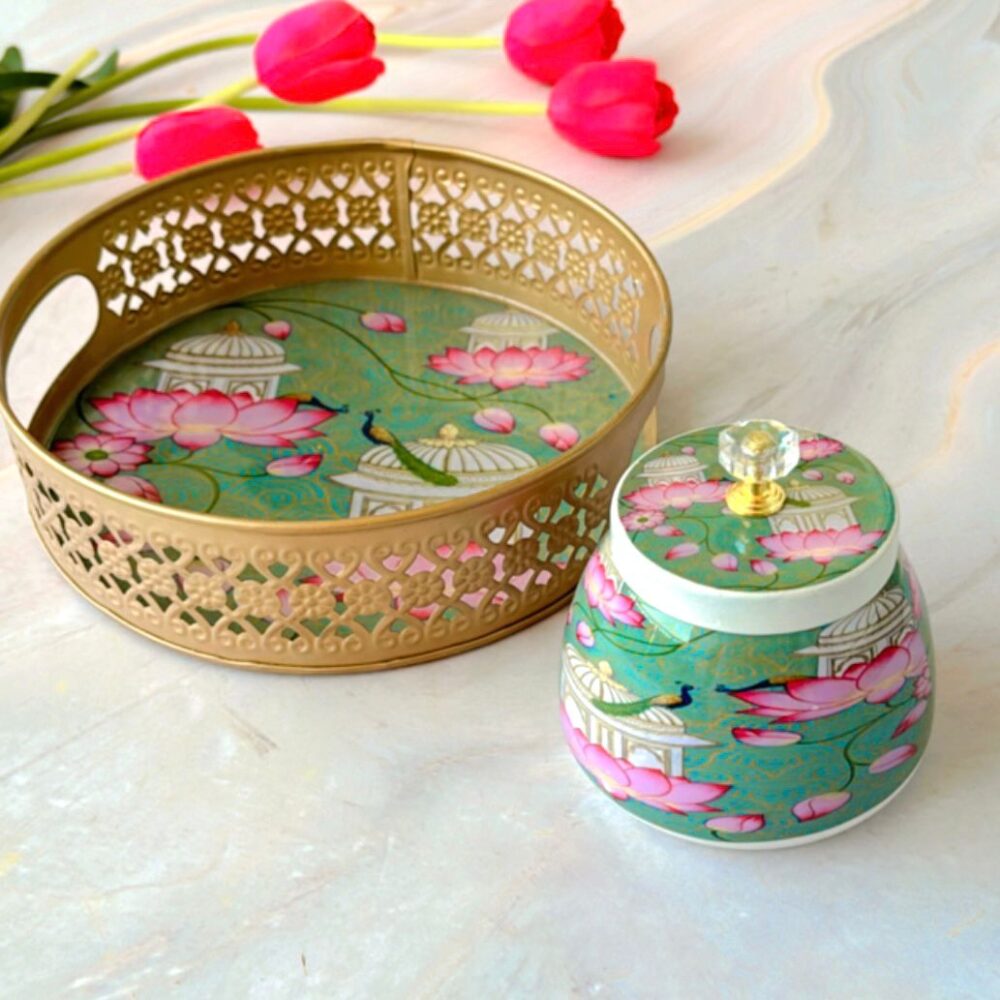 Metal tray 8 inch with jar ( set of 25)