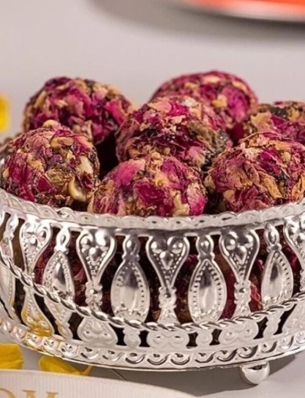 Metal silver/gold basket (set of 10)